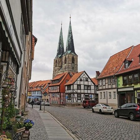 Am Mathildenbrunnen Klein Apartamento Quedlinburg Exterior foto