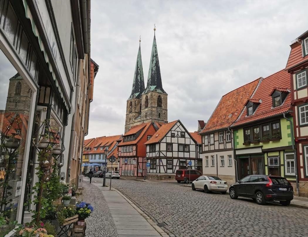 Am Mathildenbrunnen Klein Apartamento Quedlinburg Exterior foto